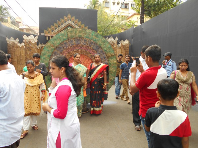 Durga Puja in Kolkata 2016